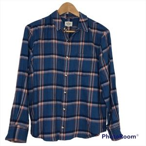 MARINE LAYER Classic Fit Indigo Twill Shirt in Faded Indigo/Rose Plaid button up